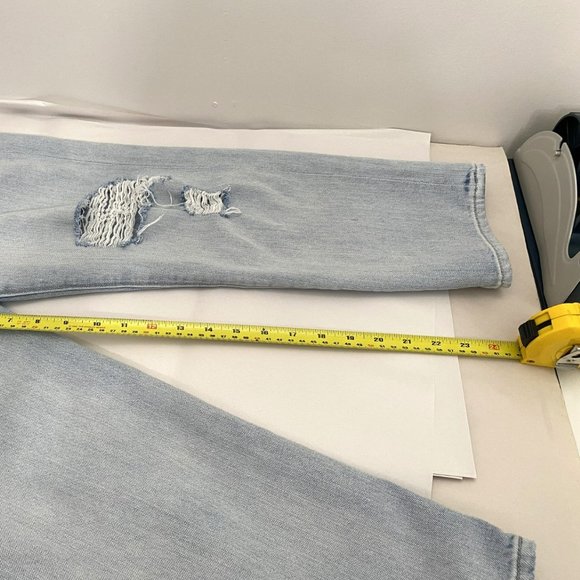 LUCKY BRAND Sienna Slim Boyfriend Cropped Jeans size 10 - Picture 7 of 12